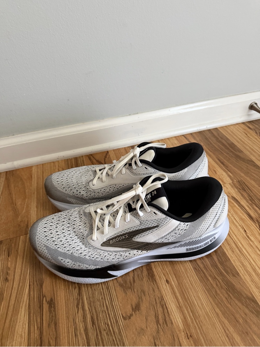 Size 13 - Brooks Adrenaline GTS 24 White Black Pelican Men’s Running Shoes